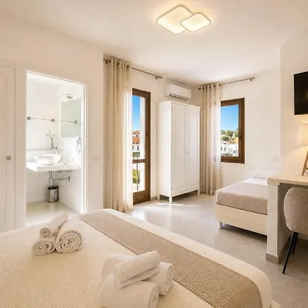 Hotel Cala D'oro - A Pochi Minuti Dal Mare Di Cala Liberotto